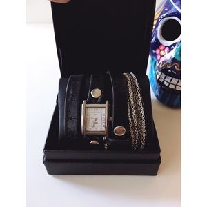 La Mer Collections Wrap Bracelet Watch